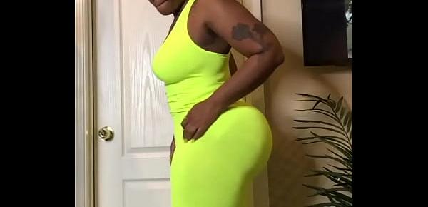  Cherokee D Ass In Lemon Colored Stretch Pants